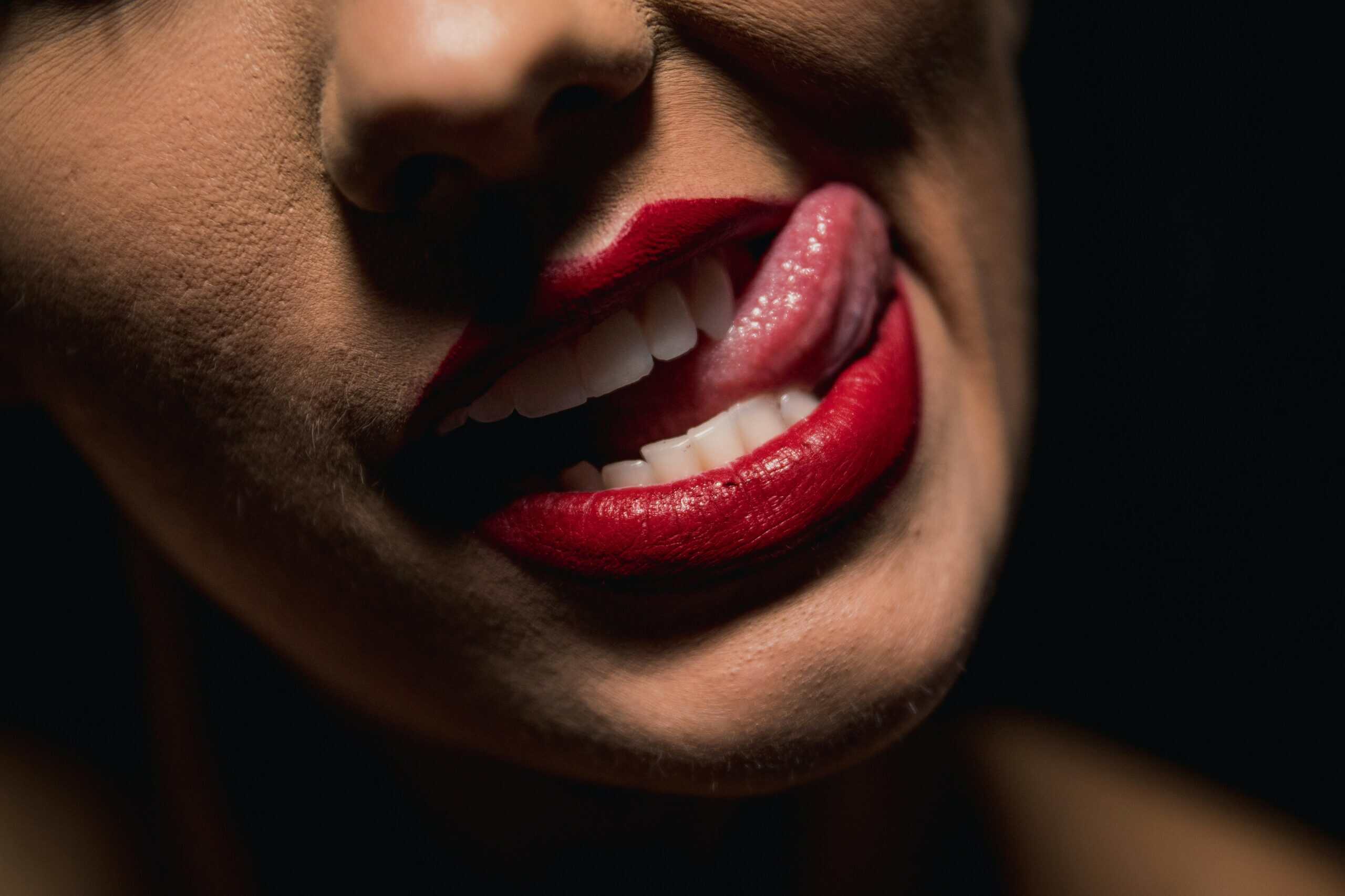 Oral Sex Positions for More Comfort, Connection, and Pleasure