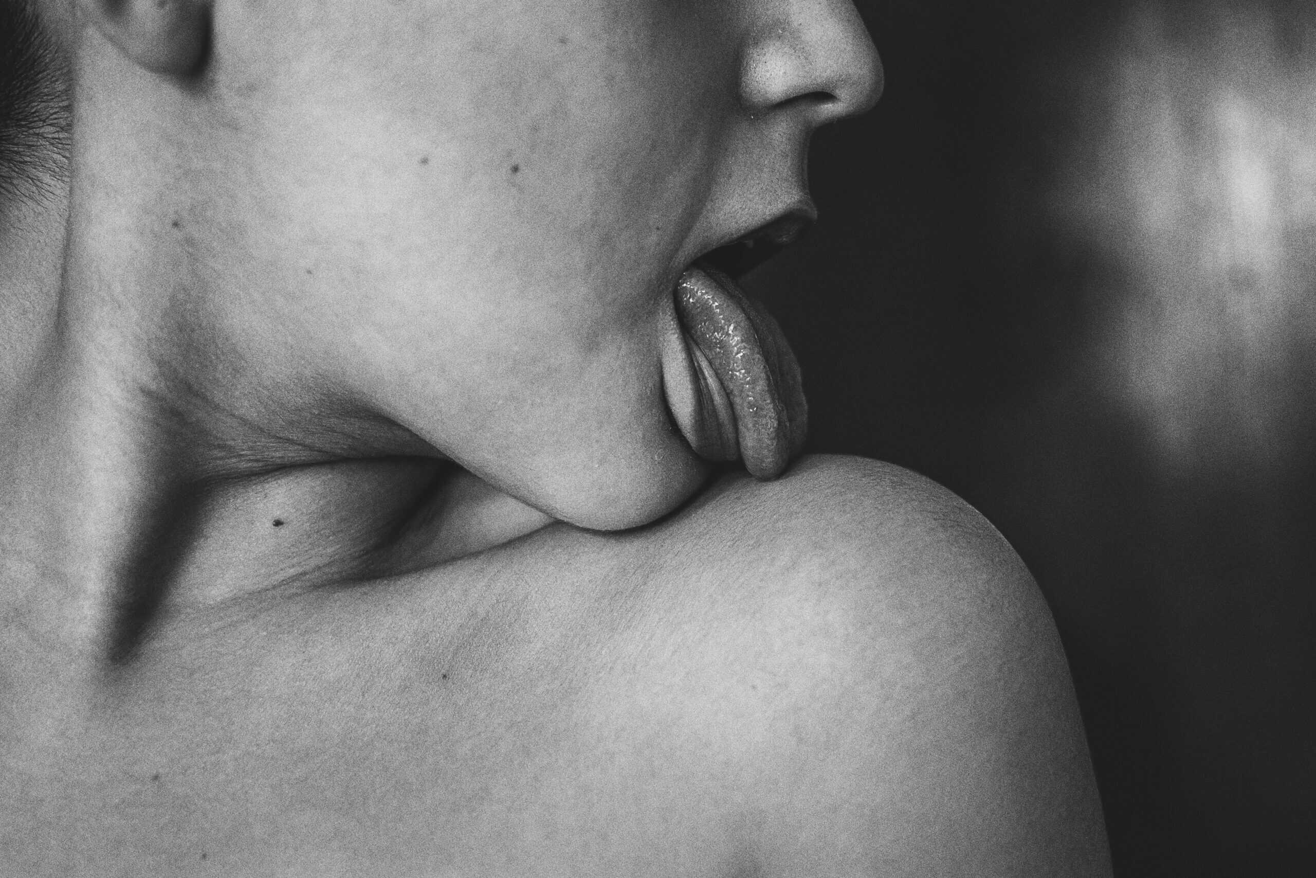 Going Down: The Pleasure of Oral Sex 